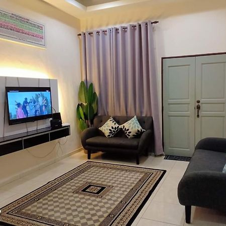 Melissa Homestay Merlimau Εξωτερικό φωτογραφία
