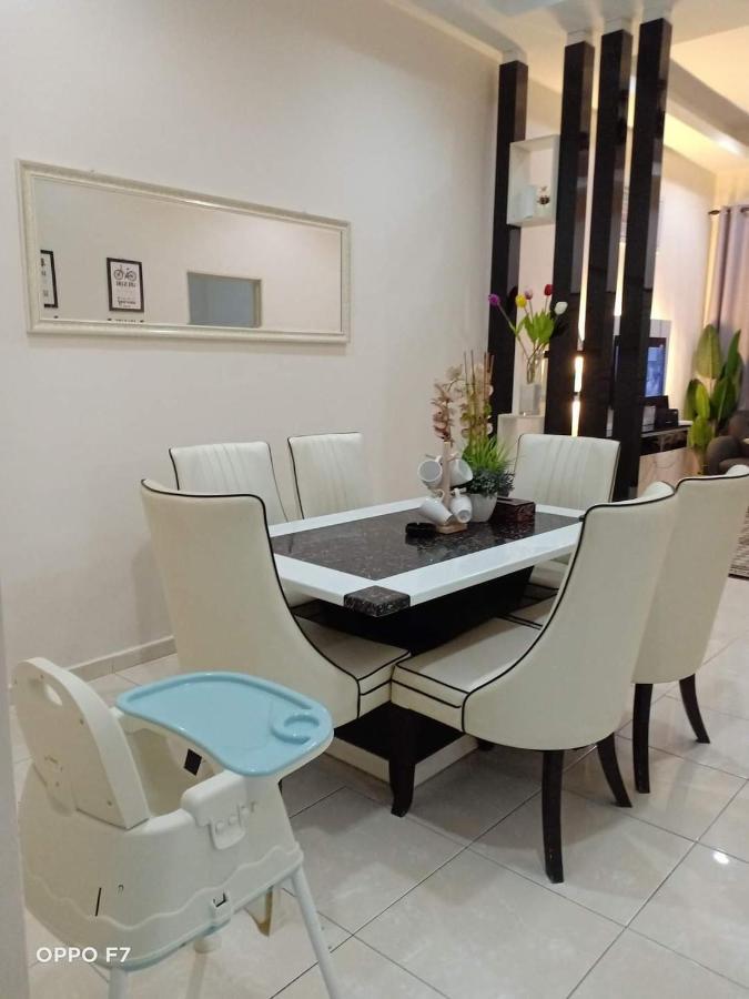 Melissa Homestay Merlimau Εξωτερικό φωτογραφία